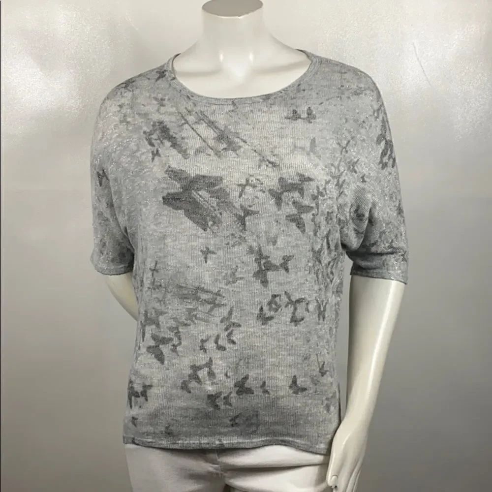 Signatures Style Butterfly Knit Top size: M